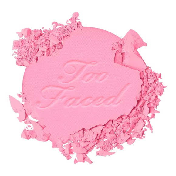 NEW Too Faced Cloud Crush Blurring Blush Shade Candy Cloud - Picture 3 of 9